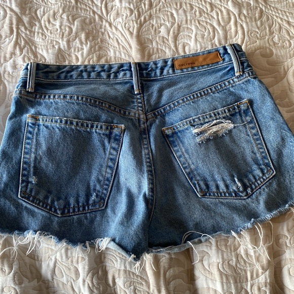GRLFRND Jean Shorts - Picture 6 of 8